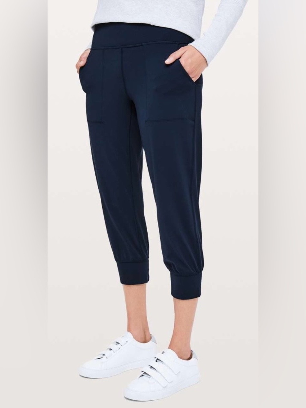 Lululemon Align Navy Cropped Jogger Pants pocket Navy Blue Size 6